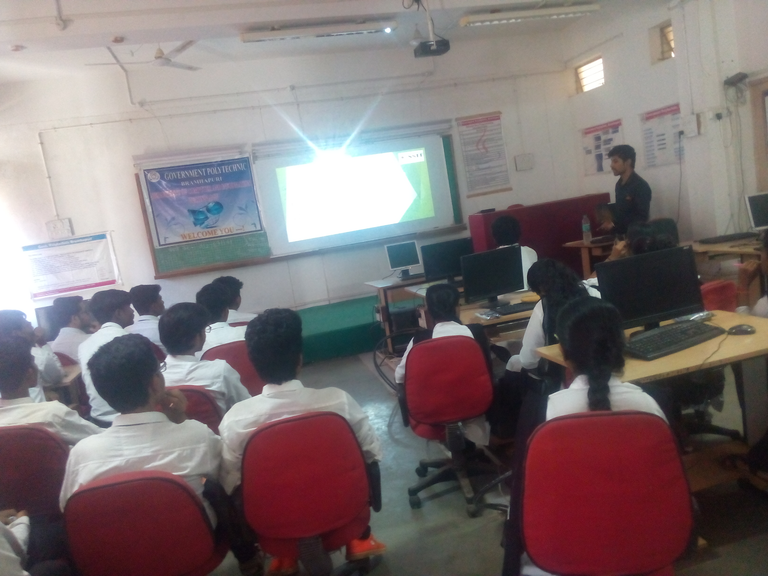 Lecture on Web Page Designing.